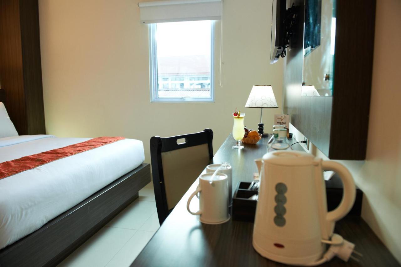 Winstar Hotel Pekanbaru Ngoại thất bức ảnh