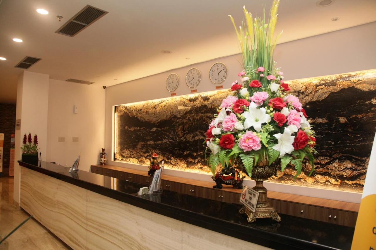 Winstar Hotel Pekanbaru Ngoại thất bức ảnh