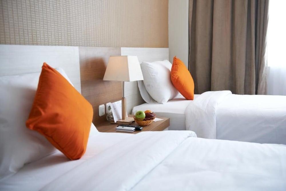 Winstar Hotel Pekanbaru Ngoại thất bức ảnh