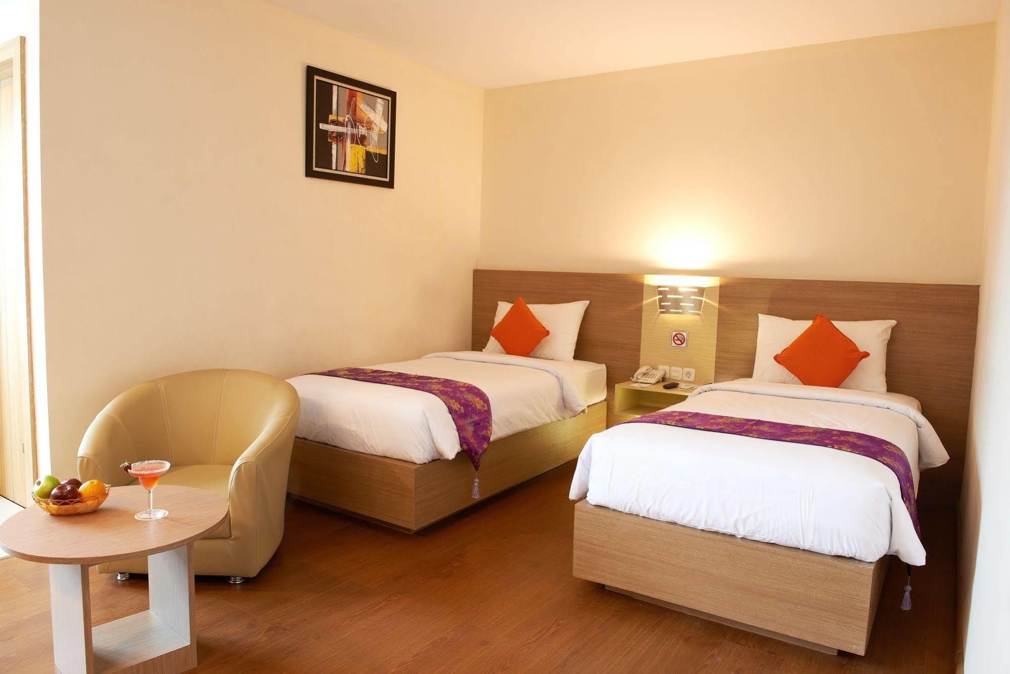 Winstar Hotel Pekanbaru Ngoại thất bức ảnh